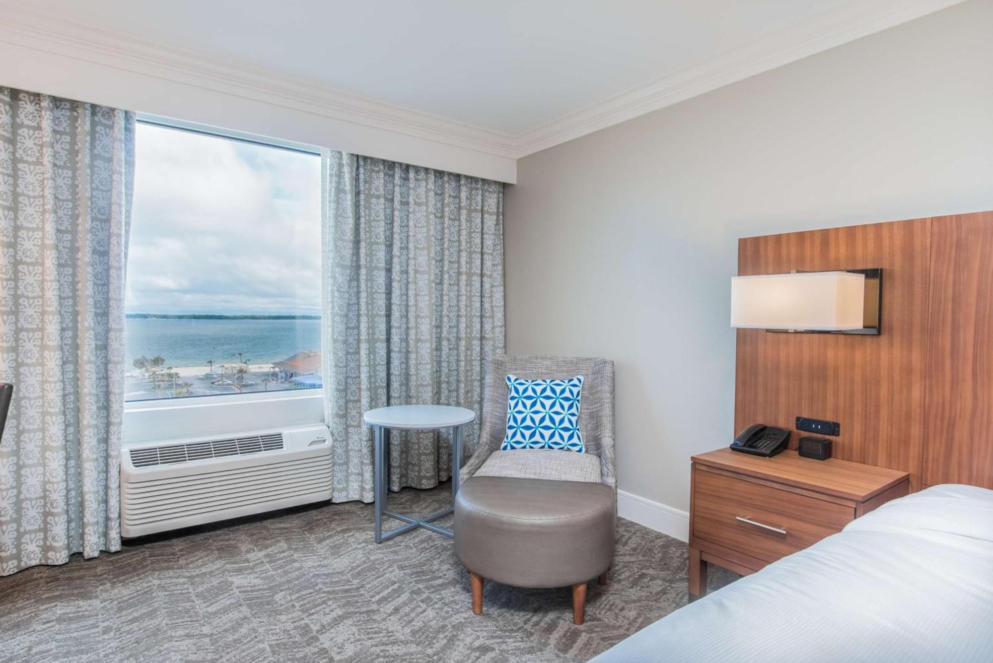 Hilton Пенсакола-Бич Экстерьер фото